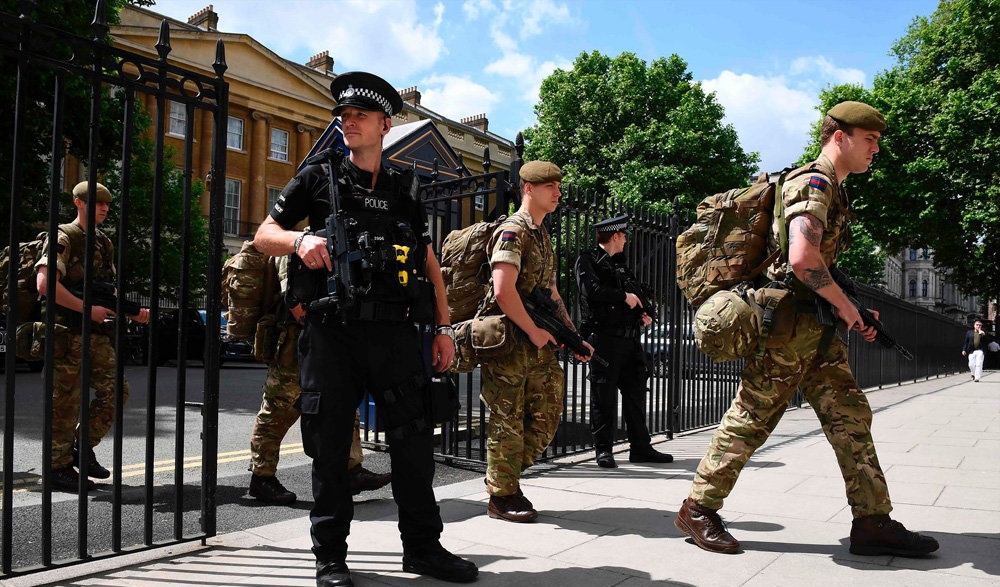 تصاویر : تشدید تدابیر امنیتی در انگلیس‎