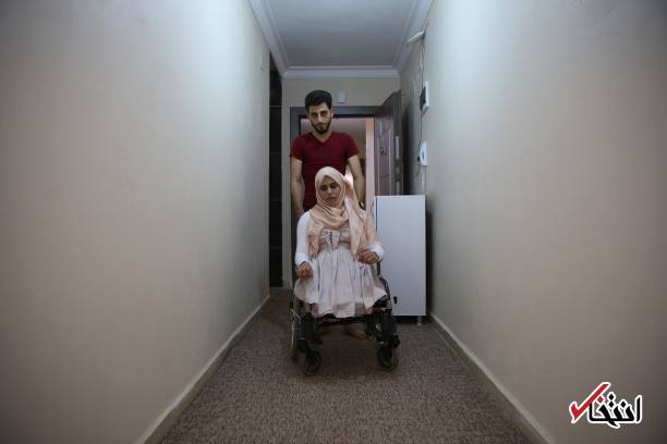 عکس/ جنگ پاهای خانم معلم سوری را گرفت