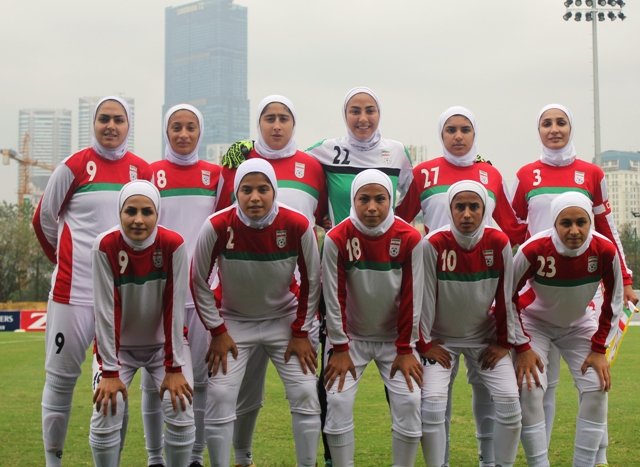 بازی فوتبال بانوان ایران – آلمان بدون تماشاگر مرد برگزار می‌شود؟