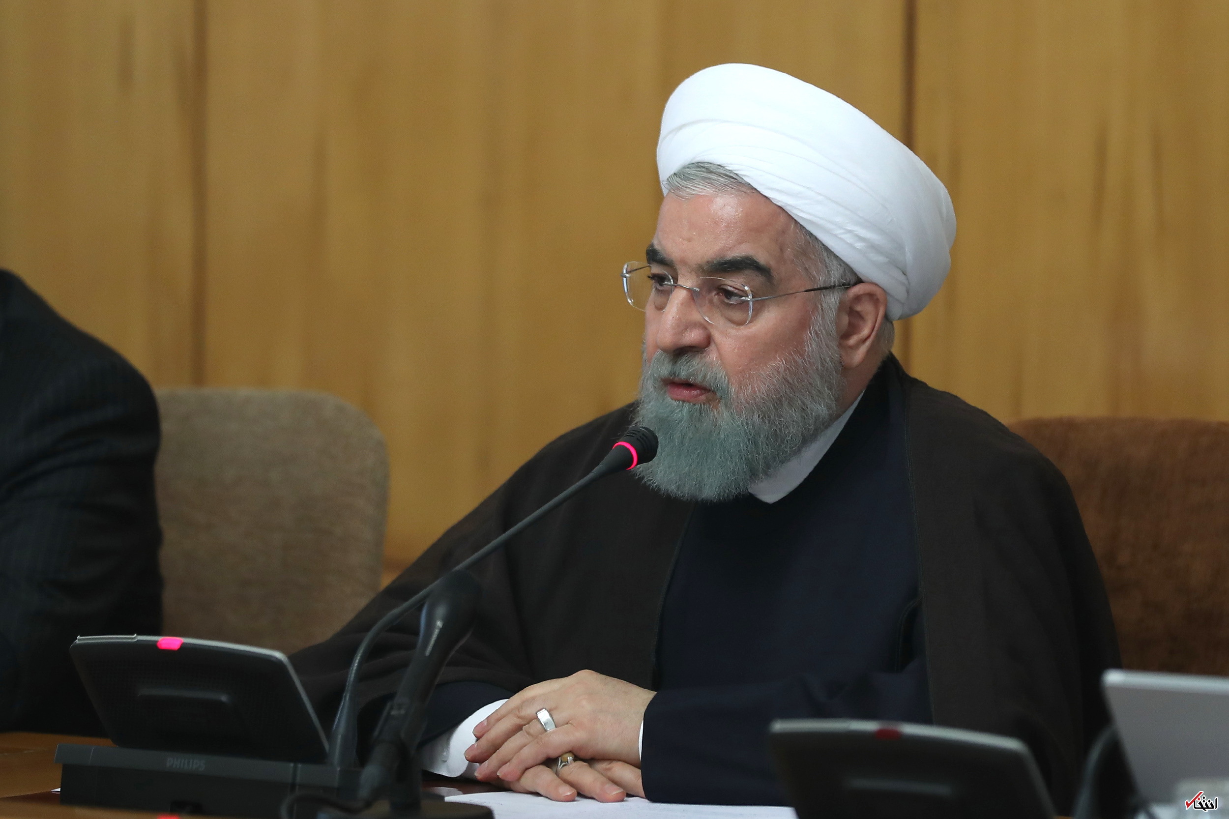 روحانی: مشروعیت همه ما بر مبنای رأی مردم است/ فضای جامعه باید امن باشد و نه امنیتی