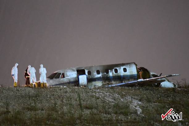 تصاویر : سقوط یک فروند هواپیما در فرودگاه آتاتورک استانبول