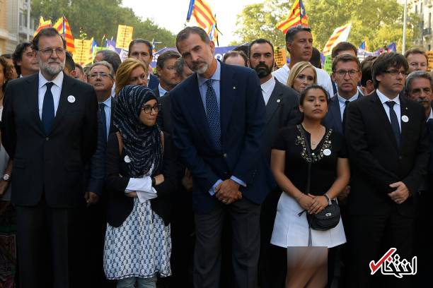 عکس/ دختر مسلمان کنار پادشاه اسپانیا در راهپیمایی ضد داعش
