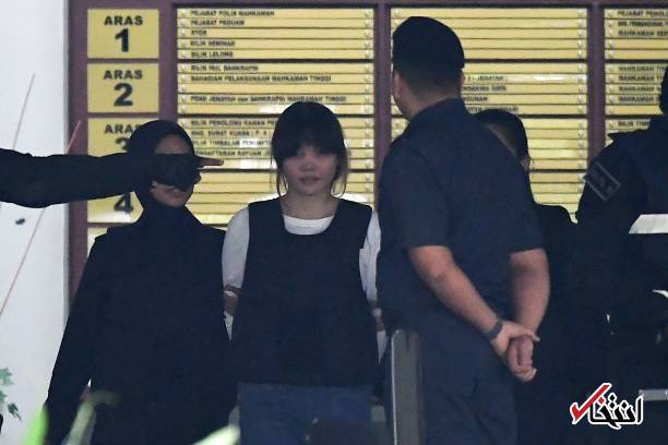 عکس/ دو زن متهم به قتل برادر رهبر کره‌شمالی در راه دادگاه
