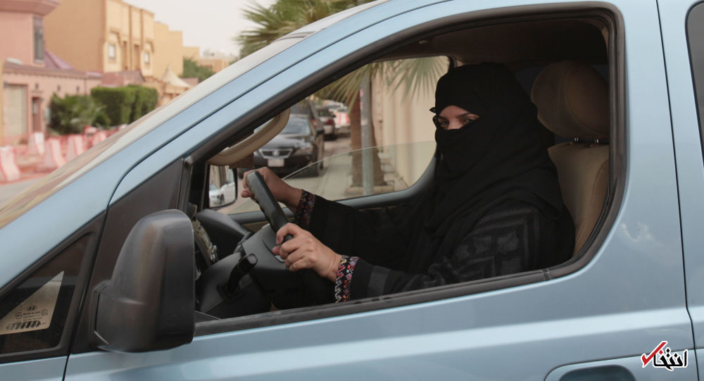 پادشاه عربستان بالاخره مجوز رانندگی زنان را صادر کرد