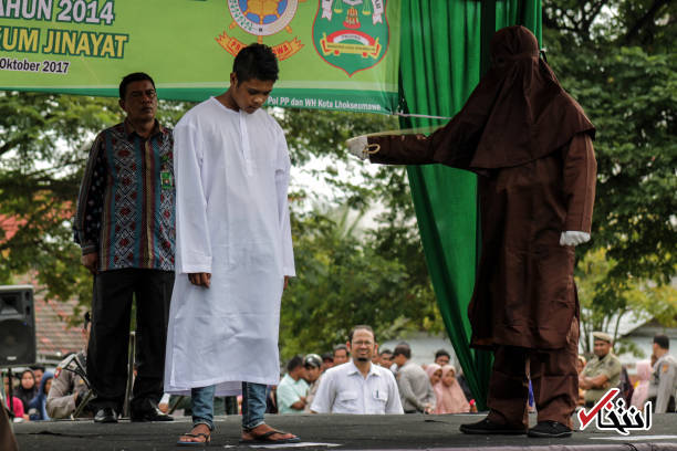 تصاویر : تشدید برخورد با متخلفان قوانین شریعت در آچه اندونزی