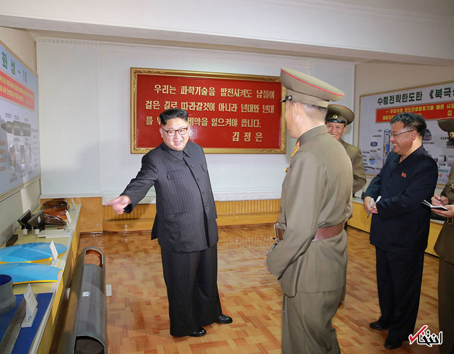 تصاویر :  رونمایی کیم جونگ اون از طرح موشکی جدید کره شمالی