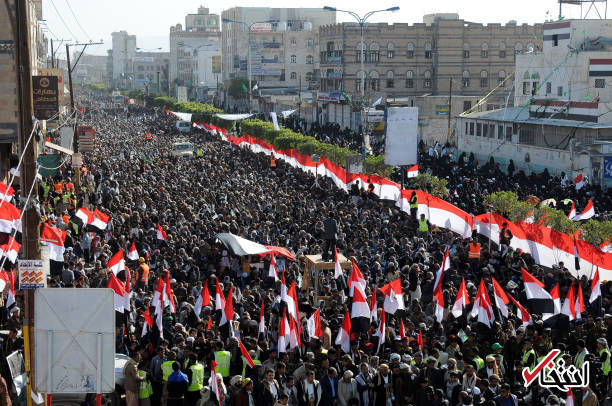 تصاویر : راهپیمایی بزرگ مردم یمن پس از عبور از فتنه