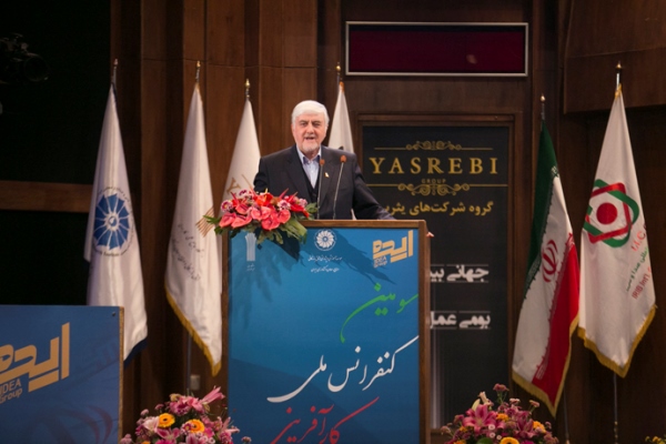 مدیرعامل بانک‌پاسارگاد : در اقتصاد مقاومتی، اقتصاد دانش‌بنیان و کارآفرینی نوبنیان مطرح است