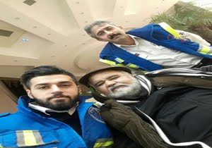 اکبر عبدی در آمل بستری شد / اورژانس: علت بستری شدن، تعریق و فشار خون بالا بود اکبر عبدی در آمل بستری شد / اورژانس: علت بستری شدن، تعریق و فشار خون بالا بود
