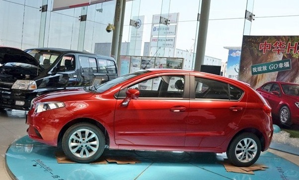 فهرستی از بهترین هاچبک های چینی بازار خودروی ایران