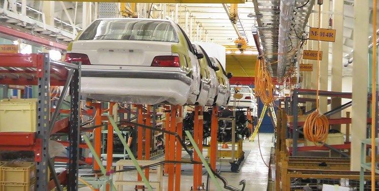 وزیر صنعت خبر داد: قیمت خودرو پایین می‌آید