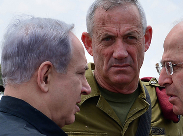 آیا ادعای هک تلفن همراه بنی گانتس از سوی ایران، حربه نتانیاهو برای پیروزی در انتخابات است؟ / ابتدا صحبت از روسیه بود، اما ناگهان پای ایران وسط کشیده شد