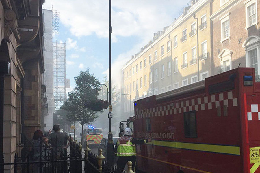 ساختمان شش طبقه در لندن طعمه حریق شد