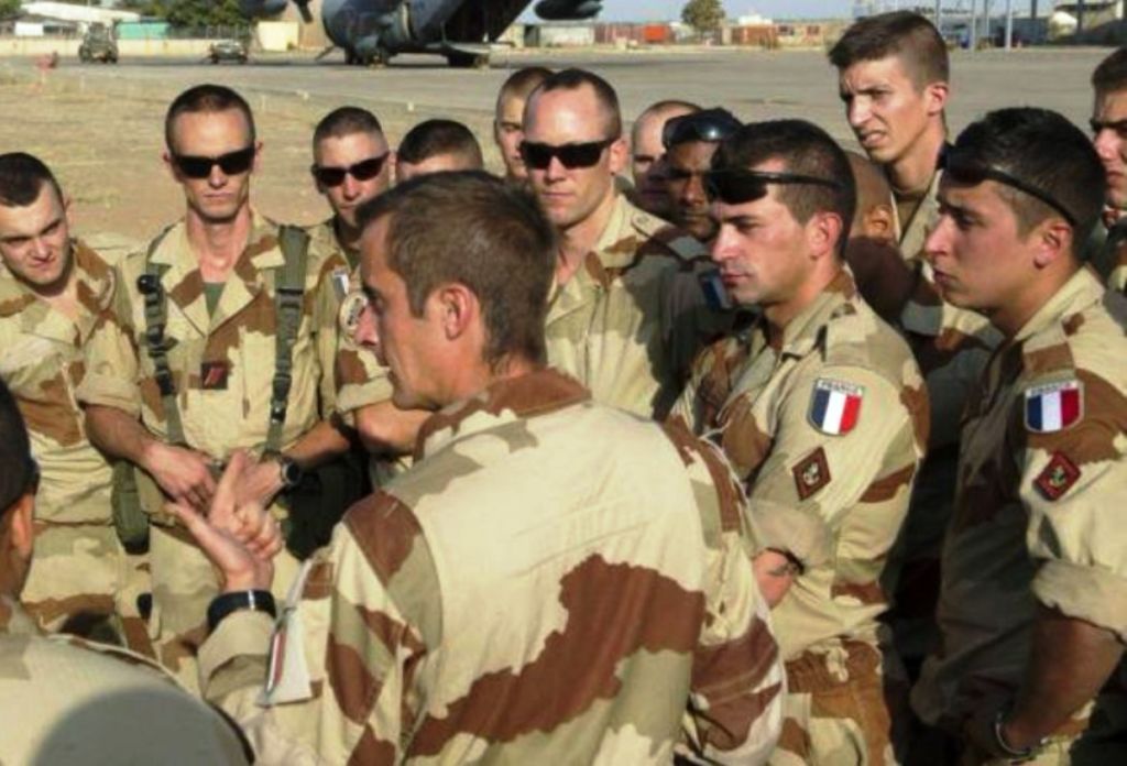 پاریس حضور نیروهای فرانسوی را در یمن تکذیب کرد