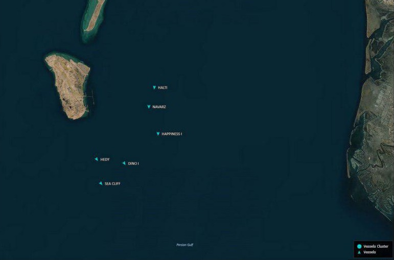 راهکار ایران برای مقابله با تحریم نفتی ترامپ: ذخیره سازی نفت شناور روی دریا
