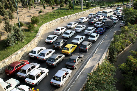 ترافیک سنگین معابر تهران در روز نخست مهر/ پیش‌بینی ترافیک سنگین شامگاهی