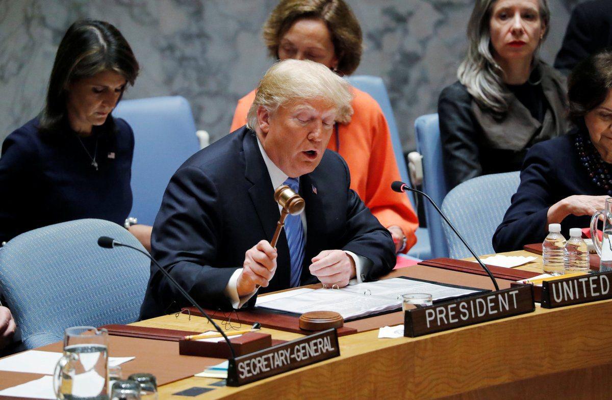 ترامپ در جلسه شورای امنیت: ایران حق ندارد سلاح هسته‌ای داشته باشد / تهران به پول نیاز داشت و برجام این پول را در اختیار آنها قرار داد /  هر کشوری بخواهد تحریم‌های ایران را دور بزند، با مجازات‌های شدیدی روبه رو خواهد شد