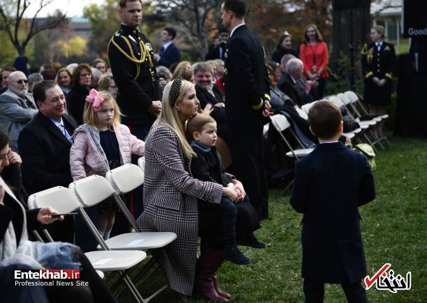 عکس/ ملانیا ترامپ در کانون توجهات مراسم امروز کاخ سفید