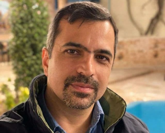 علی اکرمی، روزنامه‌نگار و فعال سیاسی به خاطر کرونا درگذشت | سایت انتخاب