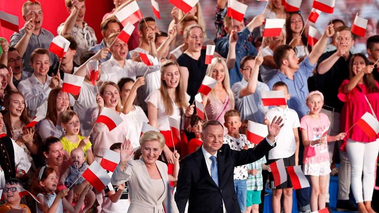 انتخابات ریاست جمهوری لهستان به دور دوم کشید | سایت انتخاب