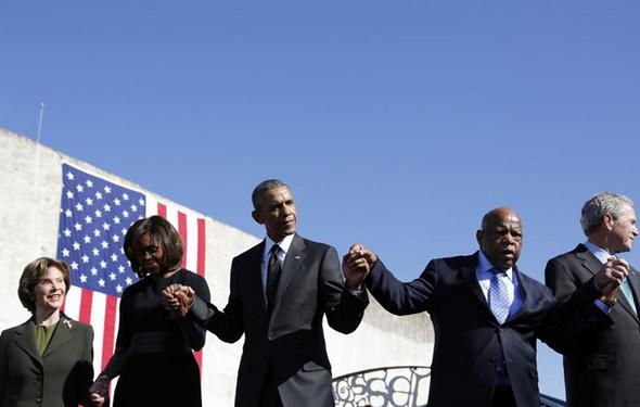 تصاویر : اوباما و بوش در راهپیمایی