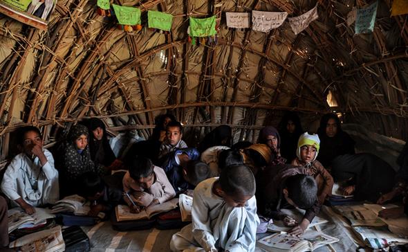 تصاویر : مدرسه کپری در روستای «میسی»