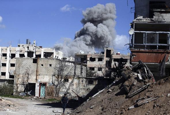 تصاویر : یکسال جنگ و ویرانی در «دوما»