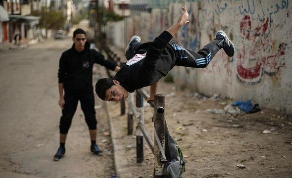 تصاویر : ورزش پارکور در غزه