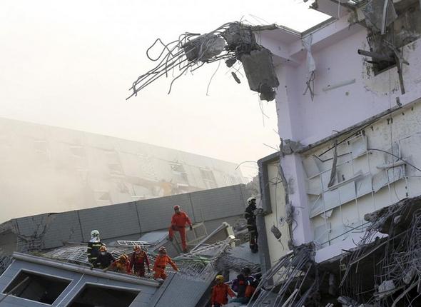 تصاویر : خسارت‌های زلزله مهیب در تایوان