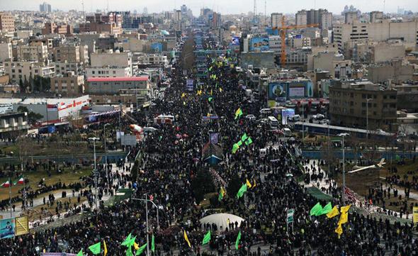 تصاویر : راهپیمایی 22 بهمن در تهران