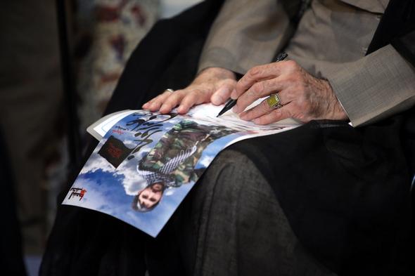 تصاویر : دیدار خانواده‌های شهدای مدافع حرم با رهبر معظم انقلاب