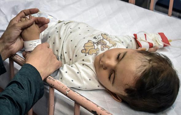 تصاویر : سرنوشت دو نوزاد جابجا شده در بیمارستان