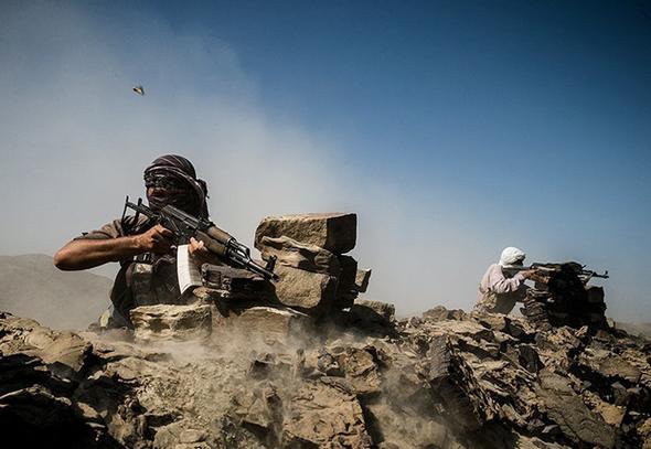 تصاویر : رنجرهای ناجا با لباس مبدل اشرار