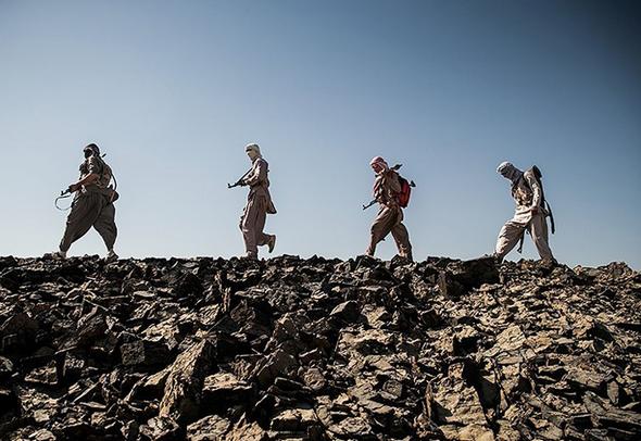 تصاویر : رنجرهای ناجا با لباس مبدل اشرار