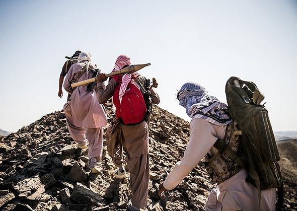 تصاویر : رنجرهای ناجا با لباس مبدل اشرار