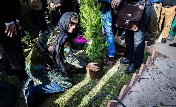 تصاویر : مراسم روز درختکاری در خانه سینما