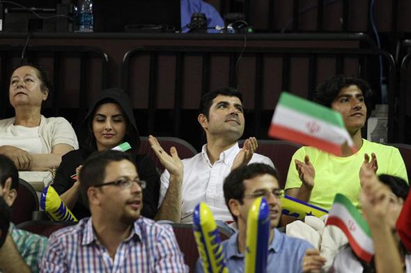 تصاویر : حواشی دیدار والیبال ایران و امریکا