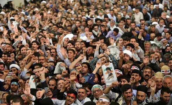 تصاویر : دیدار اقشار مختلف مردم با مقام معظم رهبری
