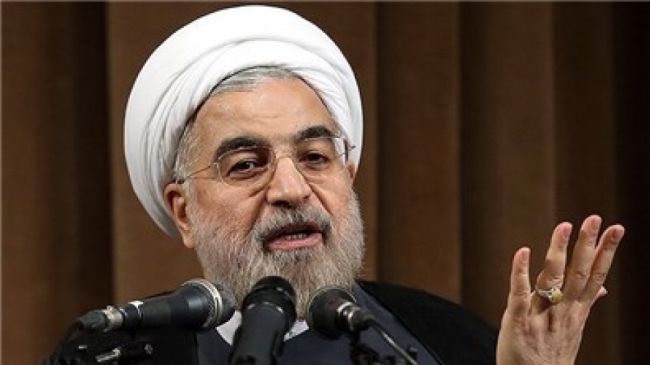 روحانی: هیچ کس از این کلام که باید به قانون عمل شود نباید ناراحت شود / توانسته‌ایم سایه شوم جنگ را از سر مردم برداریم