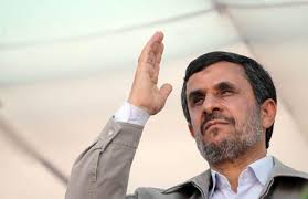 مشاور احمدی نژاد: «دکتر» مشی سکوت مطلق را  در پیش گرفته / او قصد کاندیداتوری ندارد