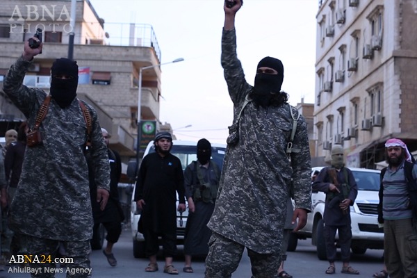 رقاصی داعش برای شیطان + تصاویر