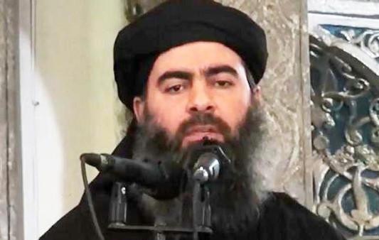 کاروان ابوبکر البغدادي هدف حمله هوايي قرار گرفت / فعلا خبری از سرنوشت رهبر داعش در دست نیست