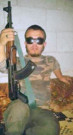 کوتاه‌قدترین عضو داعش + عکس