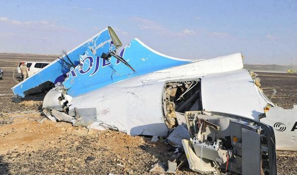 تصاویر : سقوط هواپیمای روسیه با 224 مسافر
