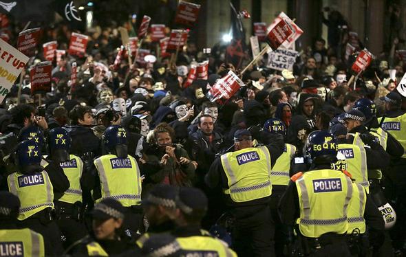 تصاویر : تظاهرات ضد سرمایه داری در لندن‎