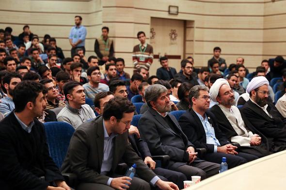 تصاویر : حواشی سخنرانی مطهری در شیراز