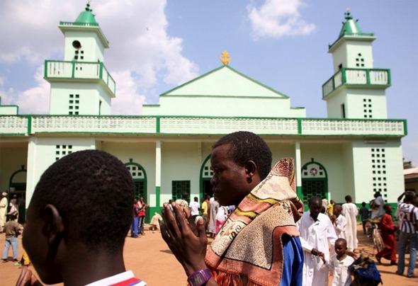 تصاویر : سفر پاپ فرانسیس به افریقا