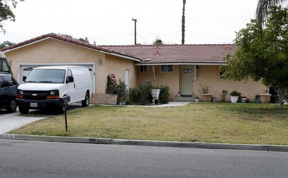 تصاویر : تجسس در خانه عاملان حملات کالیفرنیا