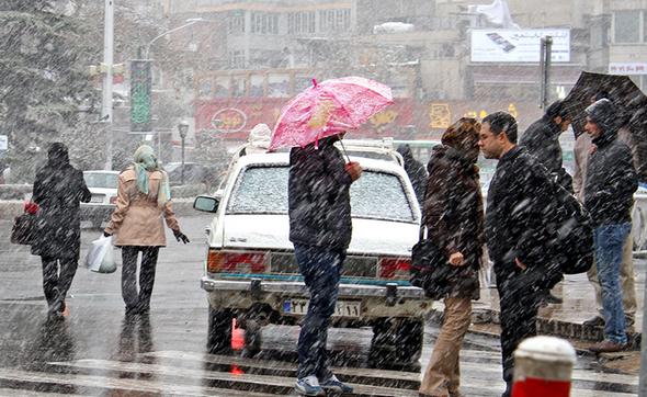 تصاویر : برف پائیزی در تهران