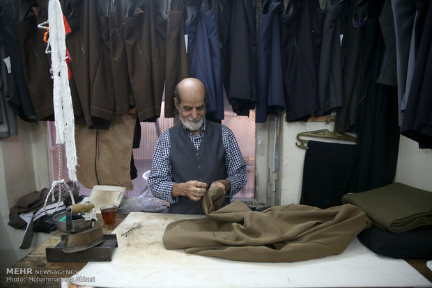 تصویر: چه کسی لباس سیاستمداران ایرانی را می دوزد؟